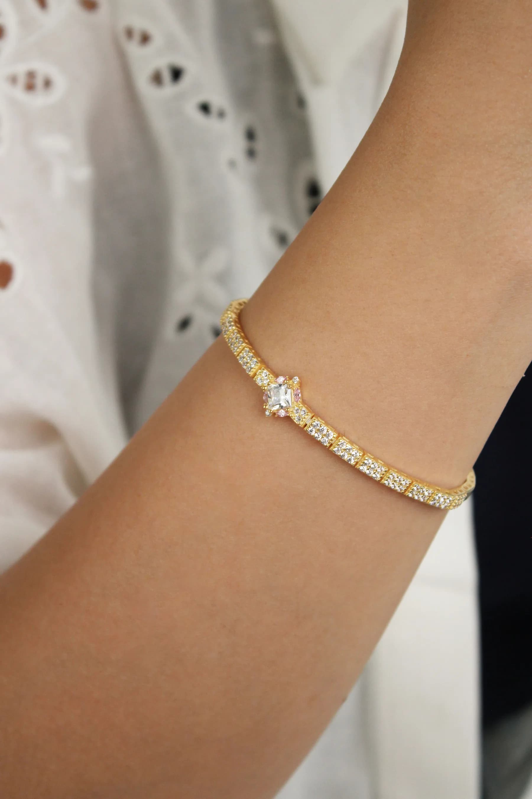 Infinity Link Bracelet